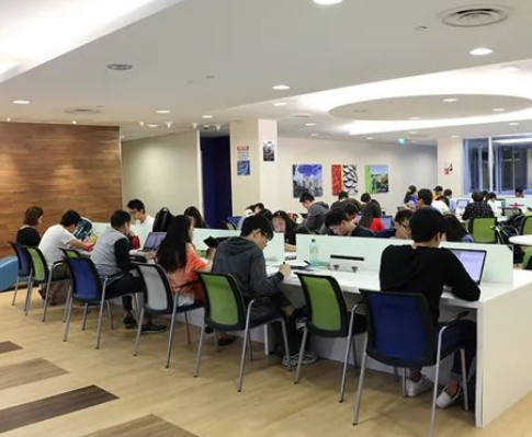 仅16.3%高考生上本科！？建议你来新加坡读私立大学的11点理由