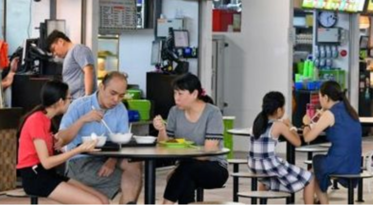 “来新加坡两年了，是走还是留？”