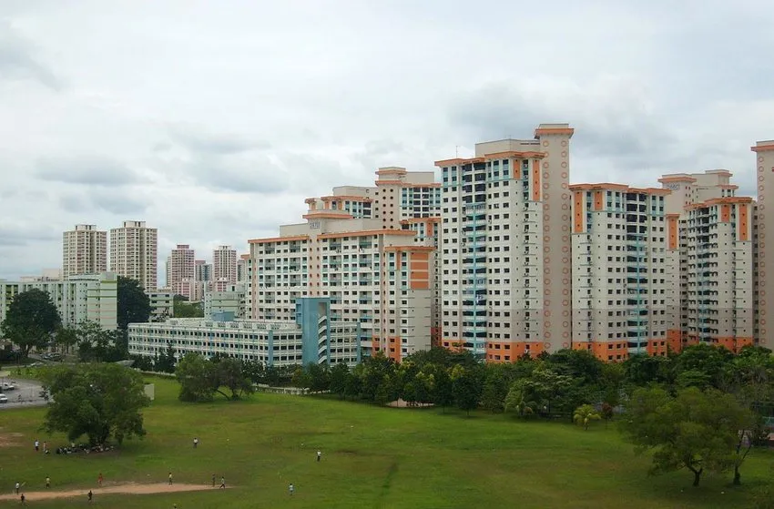 在新加坡，为何我们不应该在符合最低居住期要求后，立即出售组屋？
