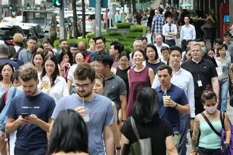 新加坡600万人口时代：外国人疯狂涌入的真相！