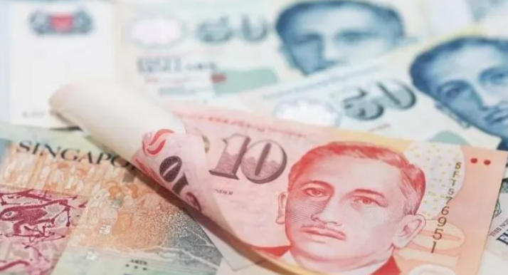 新币兑美元持续利率持续飙升！新加坡10家银行活期户头利率更新了，最高7.X%！