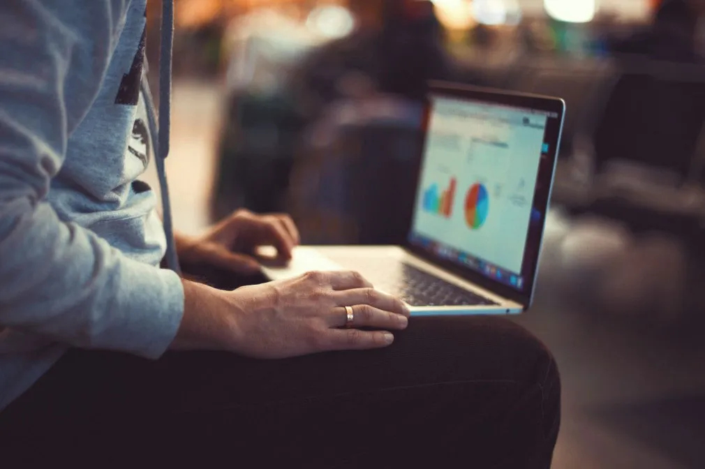 三部门联手官宣！新加坡正狠心劝退这类人