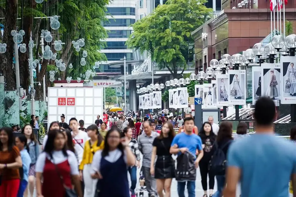 1000万人口梦碎！新加坡总理最新披露人口政策重大转向！