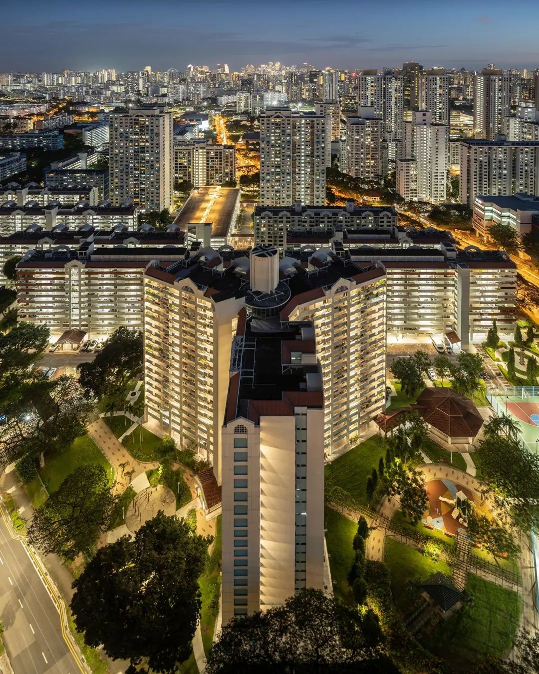 1972年，我在新加坡的家里见到了英国女王！”,